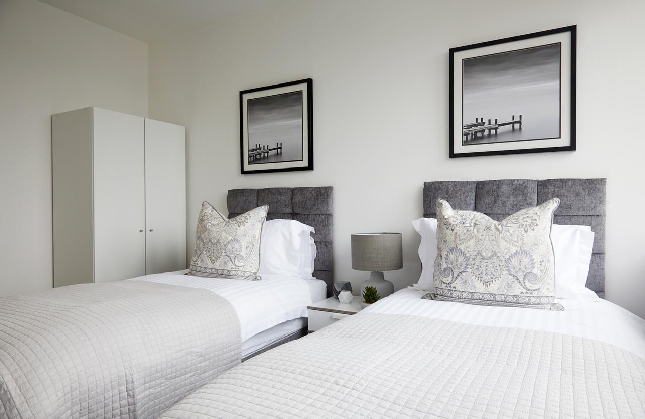 Aisiki Living At Upton Rd, Multiple 1, 2, Or 3 Bedroom Apartments, King Or Twin Beds With Free Wi-Fi & Parking Watford  Zewnętrze zdjęcie